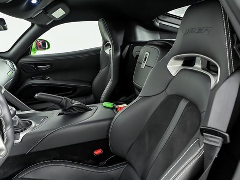 Used 2014 SRT Viper GTS RWD image 18