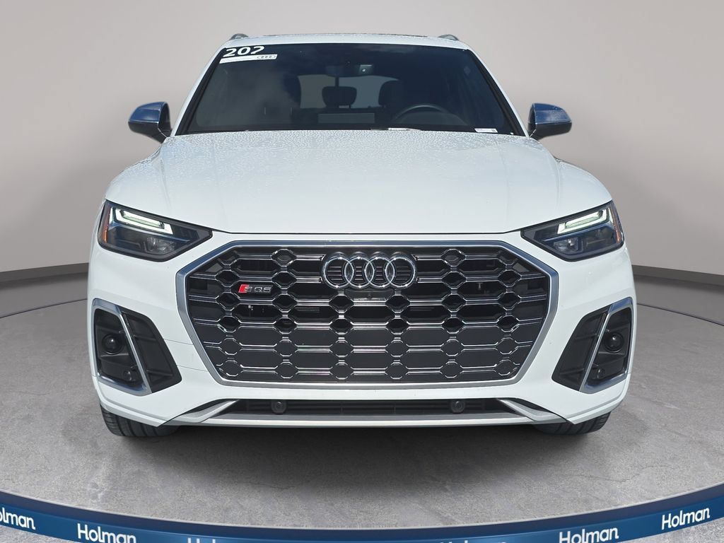 Certified 2025 Audi SQ5 Premium Plus w/ Premium Plus Package AWD/4WD image 2