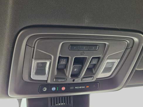 Used 2025 GMC Sierra 2500 Denali AWD/4WD image 52