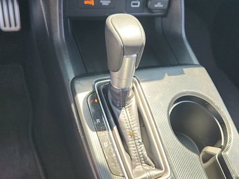 Used 2024 Honda Civic Sport image 14