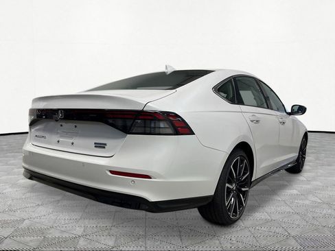 New 2026 Honda Accord Touring image 7
