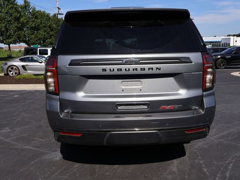 Used 2022 Chevrolet Suburban RST w/ Luxury Package AWD/4WD image 12