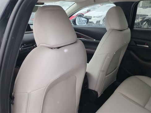 Used 2025 MAZDA CX-30 2.5 Turbo w/ Premium Package image 17