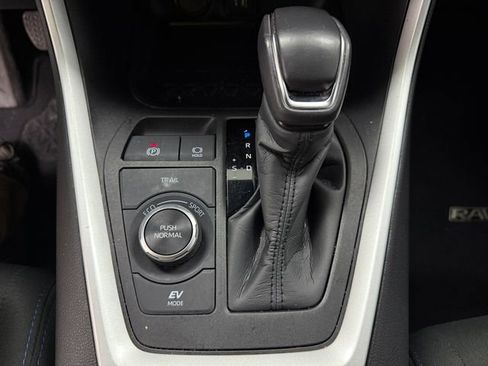Used 2023 Toyota RAV4 SE AWD/4WD image 12