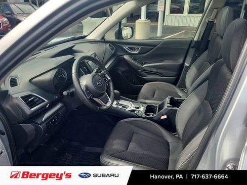 Used 2021 Subaru Forester Premium image 10