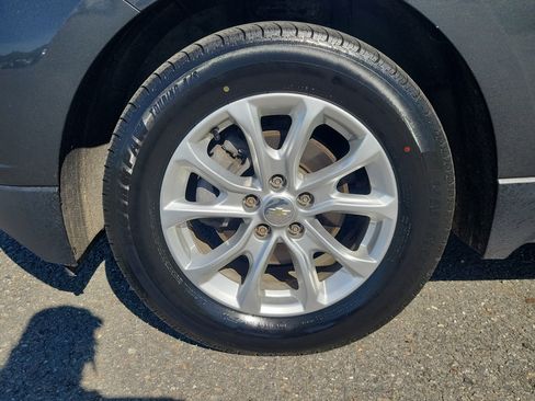 Used 2020 Chevrolet Equinox LS AWD/4WD image 12