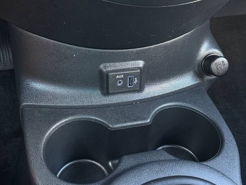 Used 2019 Nissan Versa S Plus FWD image 24