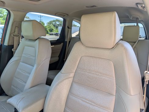 Used 2017 Honda CR-V EX-L image 15