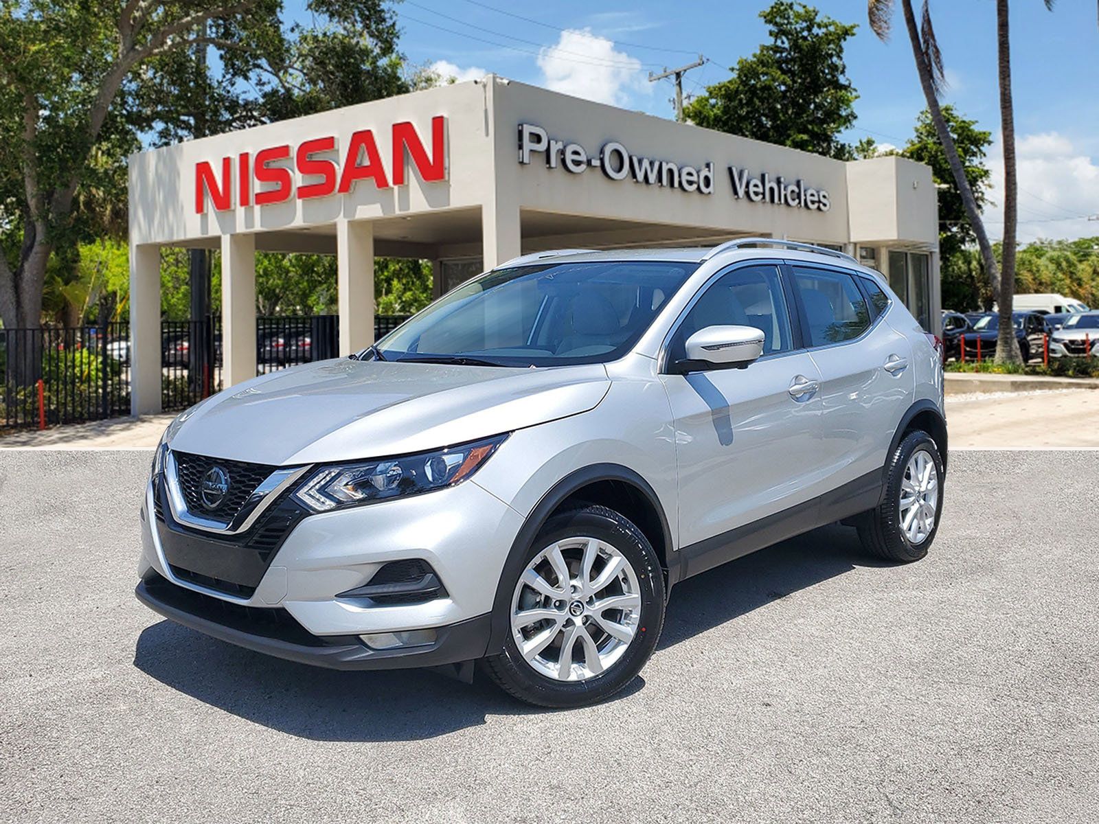 Certified 2022 Nissan Rogue Sport SV w/ Technology Package FWD 360° Tour