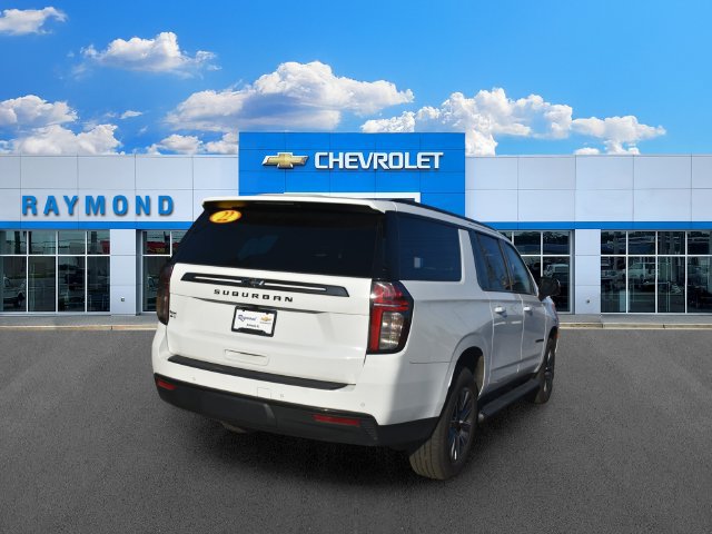 Used 2022 Chevrolet Suburban Z71 w/ Z71 Off-Road Package AWD/4WD image 3