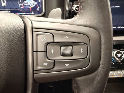 Used 2024 GMC Sierra 1500 AT4X image 40