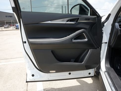 Certified 2026 INFINITI QX60 Luxe w/ Cargo Package FWD image 18