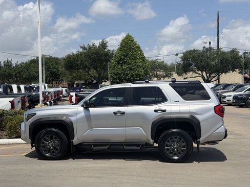 Certified 2025 Toyota 4Runner SR5 RWD image 4