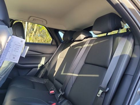 New 2026 MAZDA CX-30 AWD 2.5 S w/ Select Sport Pkg image 11