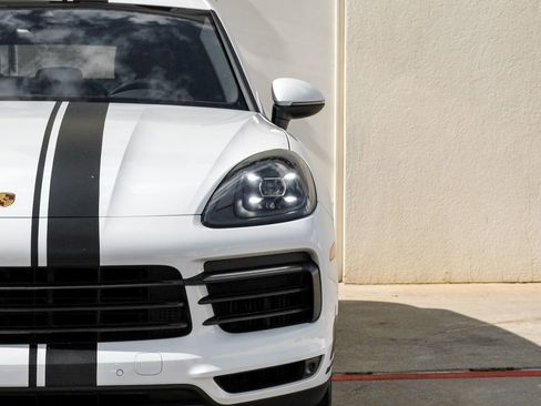 Used 2020 Porsche Cayenne AWD/4WD image 49