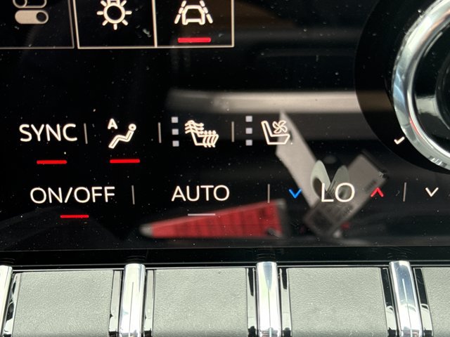 New 2027 GMC Terrain Denali w/ LPO, Black Badging Package AWD/4WD image 18