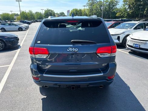 Used 2019 Jeep Grand Cherokee Overland AWD/4WD image 6