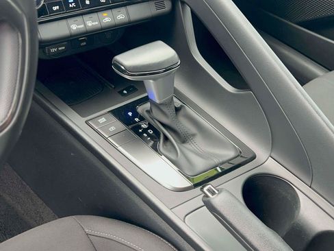 Used 2025 Hyundai Elantra Sport w/ Cargo Package FWD image 18