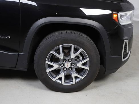 Used 2023 GMC Acadia SLT AWD/4WD image 5