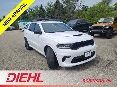 Used 2021 Dodge Durango R/T w/ Technology Group AWD/4WD image 3