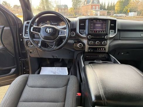 Used 2019 RAM 1500 Big Horn/Lone Star image 16