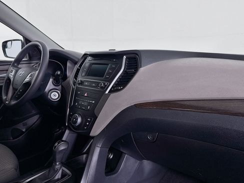 Used 2017 Hyundai Santa Fe Sport image 28