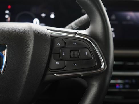 Used 2024 Buick Envista Avenir FWD image 27