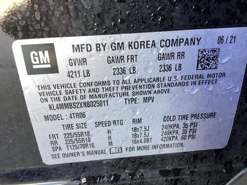 Used 2022 Buick Encore GX Preferred w/ Sport Touring Package FWD image 33