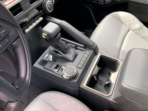New 2026 Toyota Tacoma SR5 AWD/4WD image 7