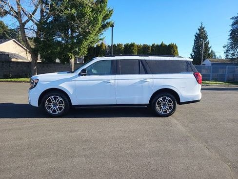 Certified 2025 Ford Expedition Max Active image 2