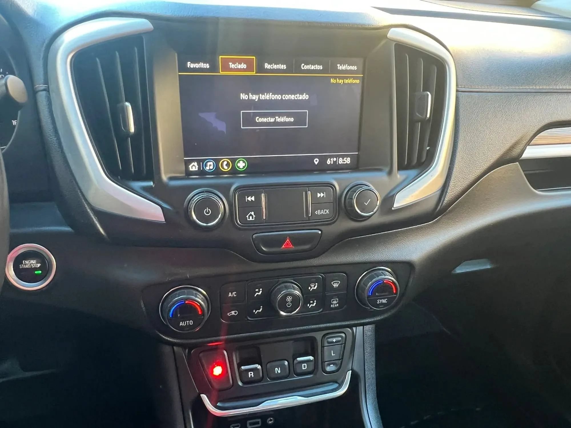 Used 2020 GMC Terrain SLT FWD image 22