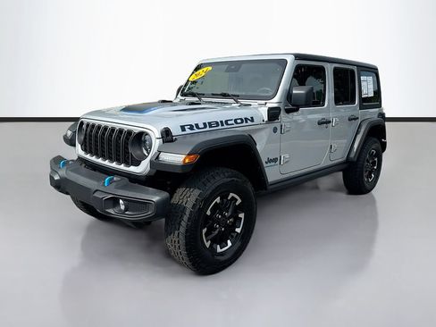 Used 2024 Jeep Wrangler Unlimited Rubicon 4xe AWD/4WD image 3