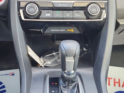 Used 2018 Honda Civic EX image 18