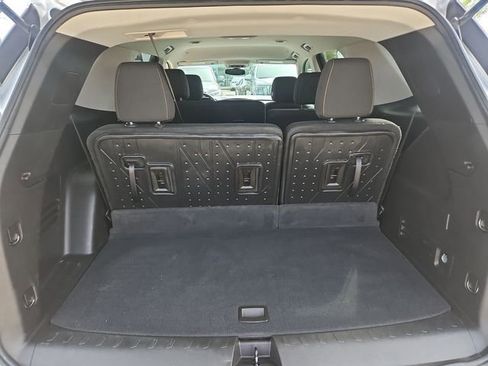 Used 2021 Chevrolet Traverse LS w/ LPO, Floor Liner Package image 23
