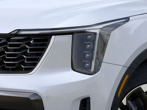 New 2026 Kia Sorento S FWD image 10