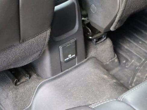 Used 2022 Buick Encore Preferred w/ Safety Package AWD/4WD image 18