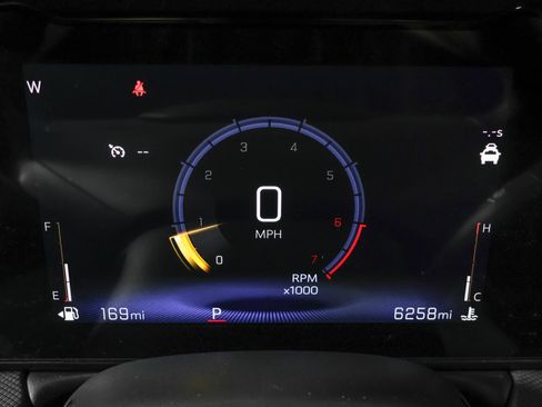 Used 2024 Chevrolet TrailBlazer RS w/ Convenience Package FWD image 29