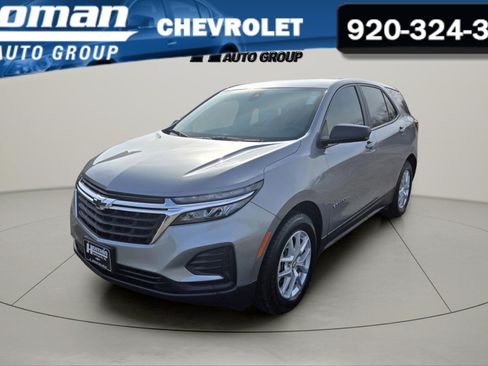 Used 2024 Chevrolet Equinox LS w/ LS Convenience Package image 1