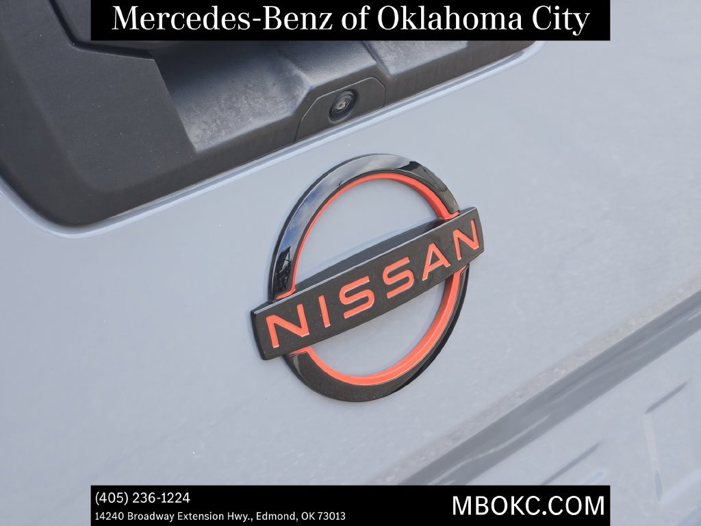 Used 2023 Nissan Frontier PRO-4X w/ Technology Package AWD/4WD image 11