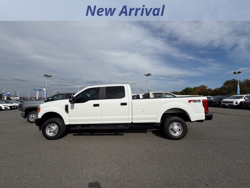 Used 2017 Ford F250 XL w/ Power Equipment Group AWD/4WD image 7