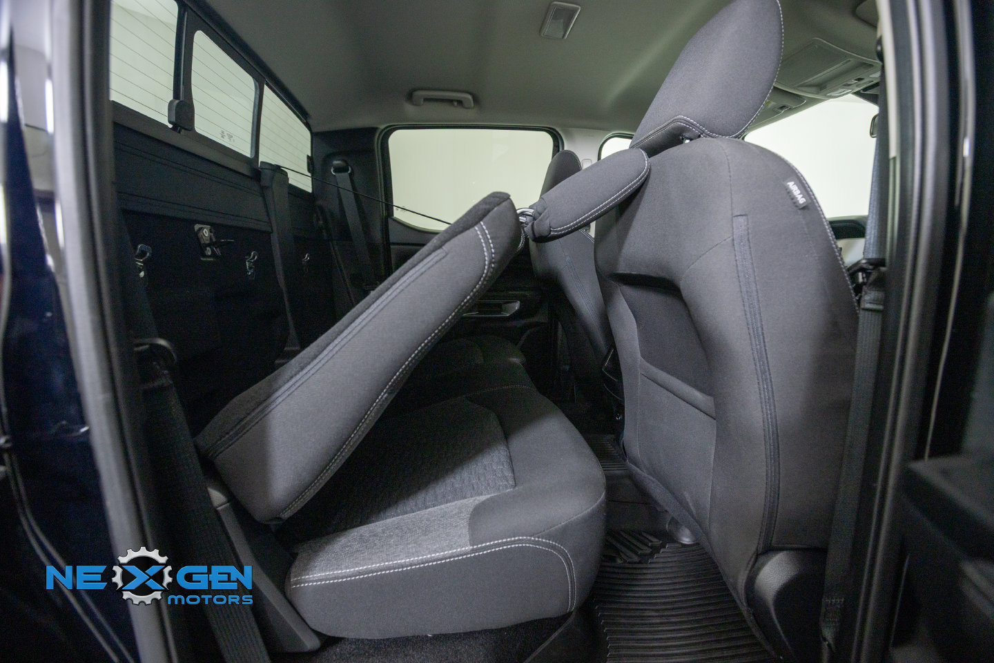 Used 2025 Ford Ranger XLT w/ Equipment Group 301A High AWD/4WD image 39