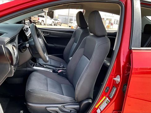 Used 2019 Toyota Corolla LE image 8