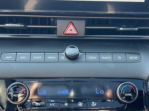 Certified 2025 Hyundai Elantra N Line FWD image 31