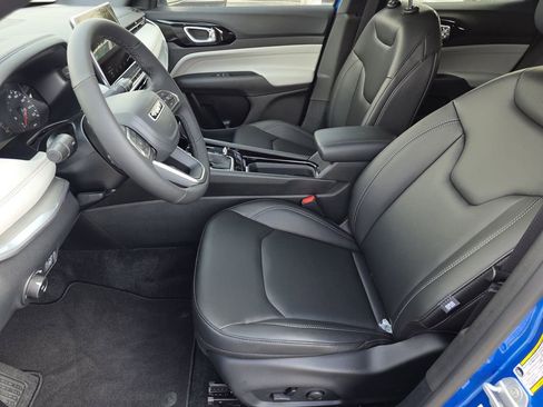 New 2026 Jeep Compass Limited image 7
