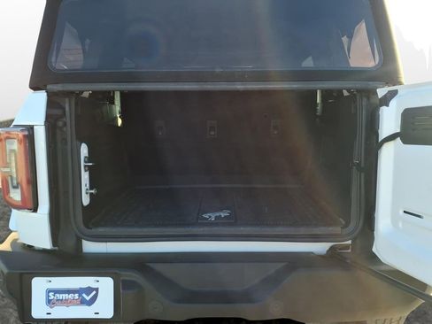 Used 2023 Ford Bronco Outer Banks image 9