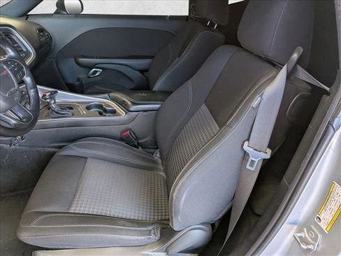 Used 2022 Dodge Challenger SXT w/ Blacktop Package image 13