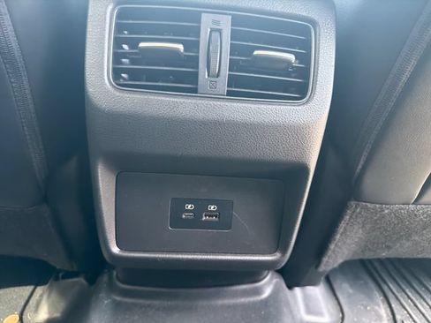 Used 2021 Nissan Rogue SV w/ Premium Package AWD/4WD image 29