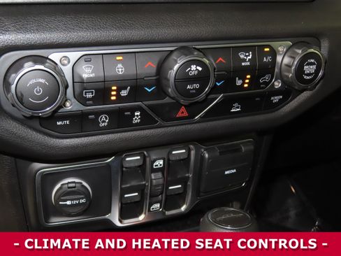 Used 2025 Jeep Gladiator Sport image 22