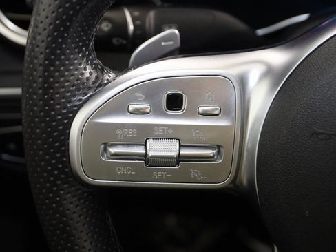 Used 2019 Mercedes-Benz C 300 4MATIC Sedan image 36