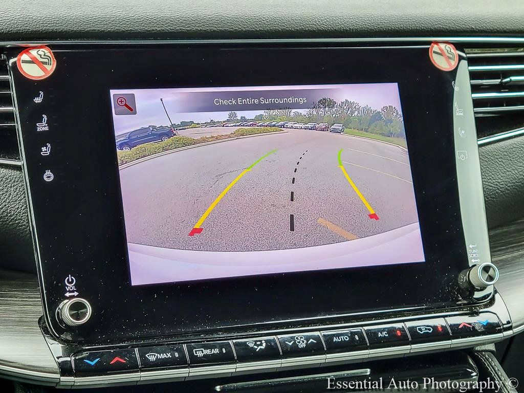Used 2024 Jeep Wagoneer L Series II w/ Flexible Seating Group RWD image 12